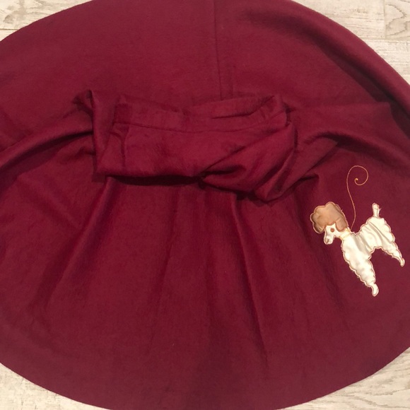Authentic Vintage 1950s Felt Circle Poodle Skirt, Burgundy - Picture 4 of 8